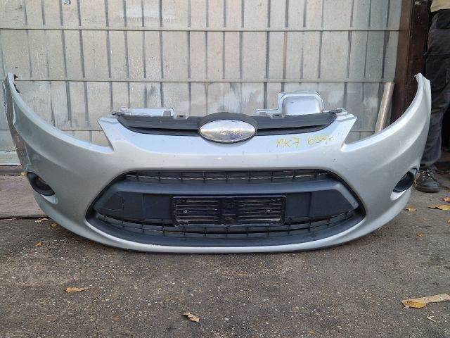 bontott FORD FIESTA VII Első Lökhárító (Részeivel)