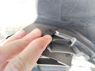 bontott FORD FIESTA VII Első Lökhárító (Üresen)