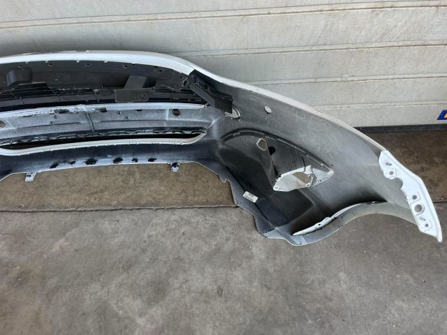 bontott FORD FIESTA VII Első Lökhárító (Üresen)