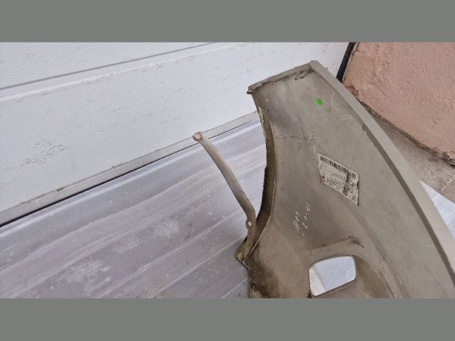 bontott FORD FIESTA VII Első Lökhárító (Üresen)