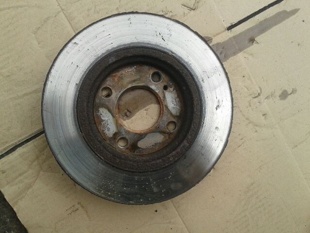 bontott FORD FIESTA VII Első Pár Féktárcsa