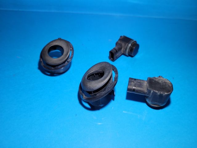 bontott FORD FIESTA VII Első Tolatóradar Fej