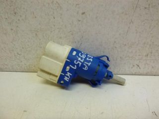 bontott FORD FIESTA VII Fék Pedál Kapcsoló