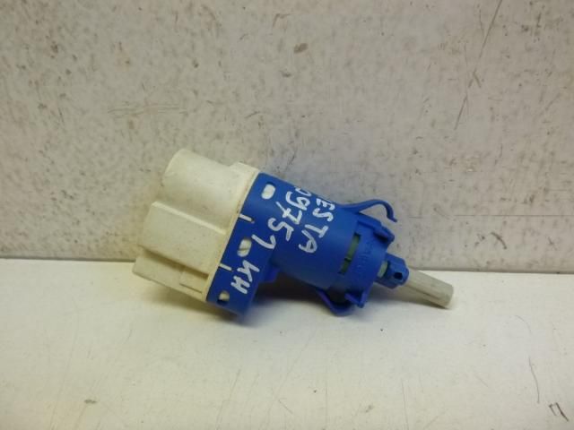 bontott FORD FIESTA VII Fék Pedál Kapcsoló