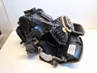 bontott FORD FIESTA VII Fűtés Box