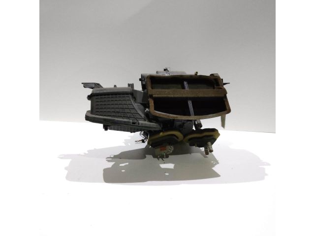 bontott FORD FIESTA VII Fűtés Box