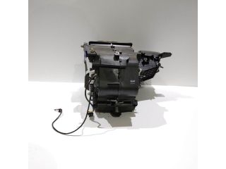 bontott FORD FIESTA VII Fűtés Box