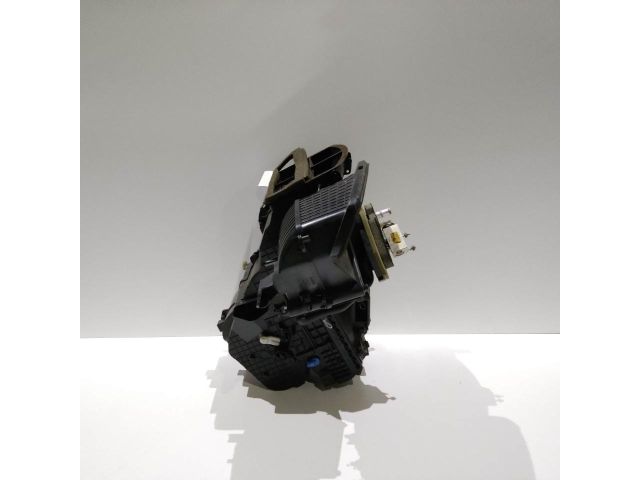 bontott FORD FIESTA VII Fűtés Box