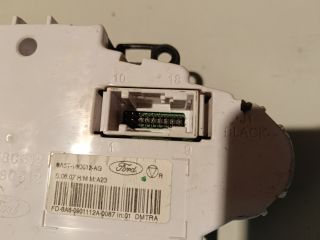 bontott FORD FIESTA VII Fűtéskapcsoló (digit klímás)