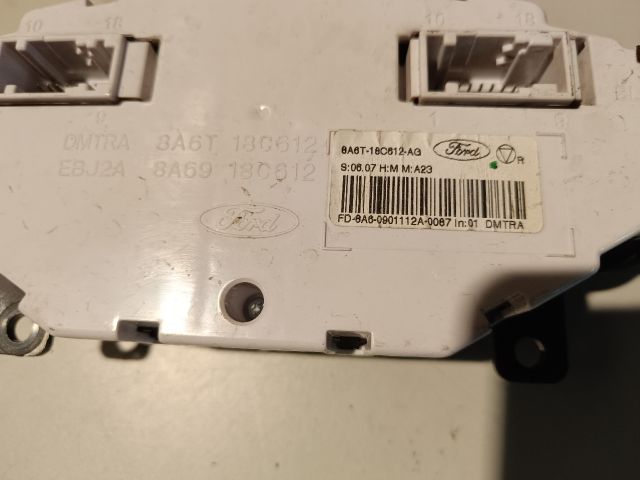 bontott FORD FIESTA VII Fűtéskapcsoló (digit klímás)