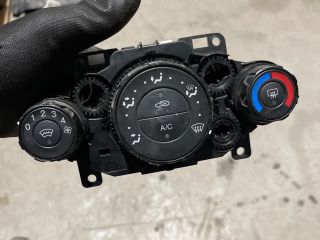 bontott FORD FIESTA VII Fűtéskapcsoló
