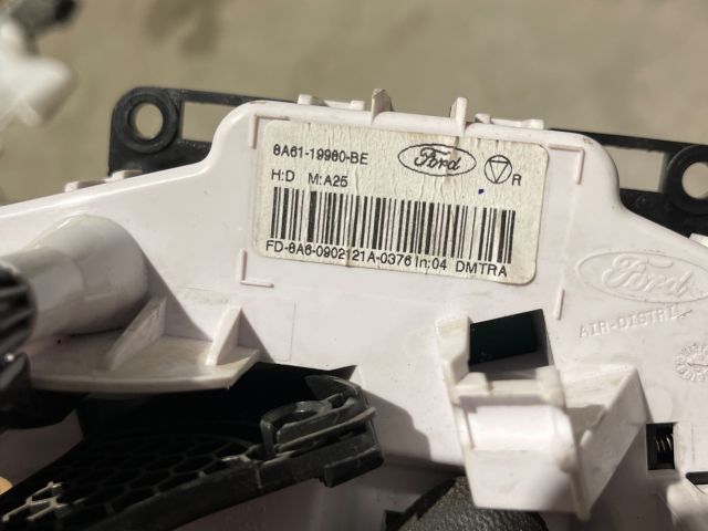 bontott FORD FIESTA VII Fűtéskapcsoló