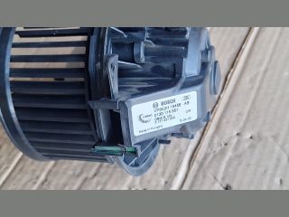 bontott FORD FIESTA VII Fűtőmotor (Klímás)