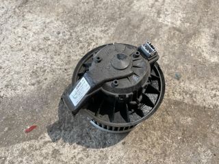 bontott FORD FIESTA VII Fűtőmotor (Klímás)