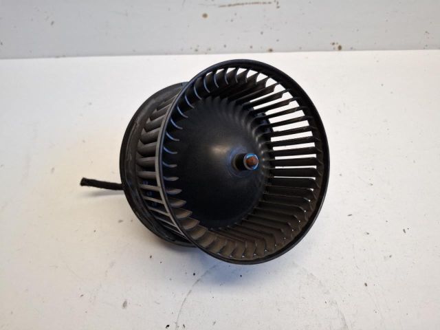 bontott FORD FIESTA VII Fűtőmotor (Klímás)