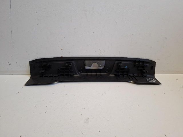 bontott FORD FIESTA VII Hátfal Burkolat