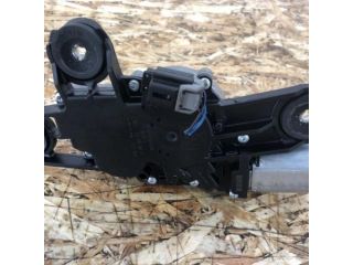 bontott FORD FIESTA VII Hátsó Ablaktörlő Motor