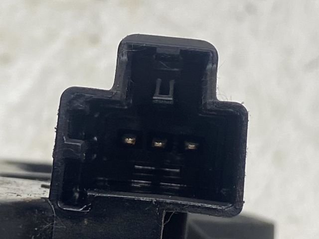 bontott FORD FIESTA VII Hátsó Ablaktörlő Motor