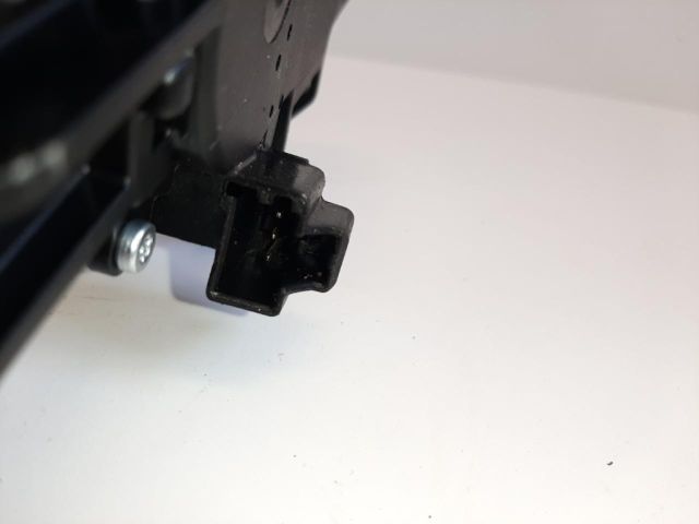 bontott FORD FIESTA VII Hátsó Ablaktörlő Motor