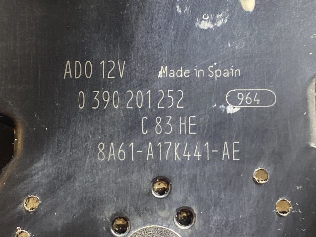 bontott FORD FIESTA VII Hátsó Ablaktörlő Motor