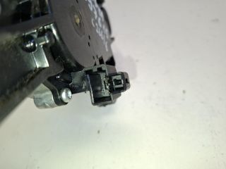 bontott FORD FIESTA VII Hátsó Ablaktörlő Motor