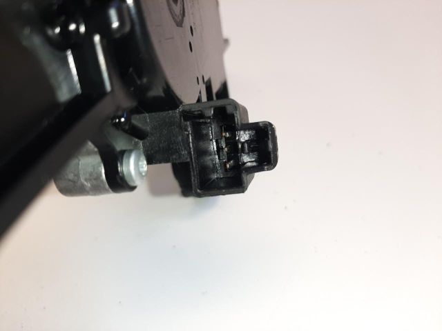 bontott FORD FIESTA VII Hátsó Ablaktörlő Motor