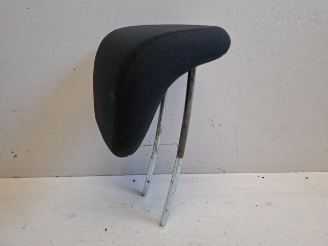 bontott FORD FIESTA VII Hátsó Fejtámla