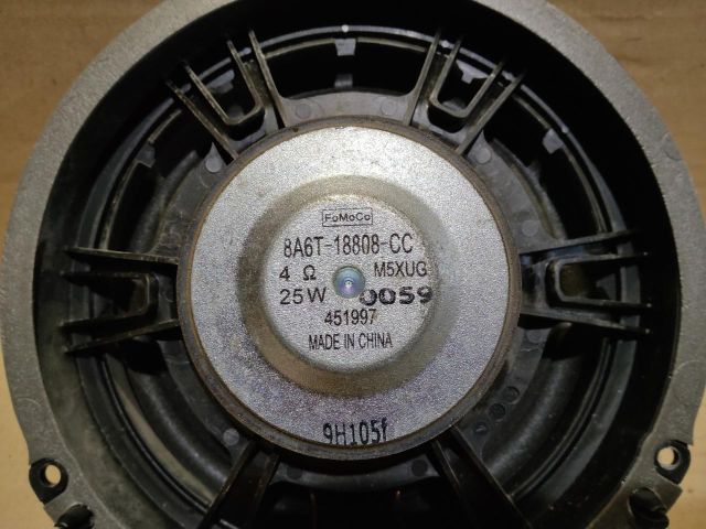 bontott FORD FIESTA VII Hátsó Hangszóró Pár