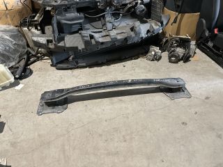 bontott FORD FIESTA VII Hátsó Lökhárító Merevítő (Fém)