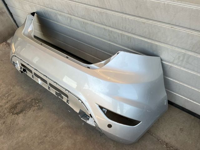 bontott FORD FIESTA VII Hátsó Lökhárító (Üresen)