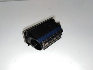 bontott FORD FIESTA VII Hátsó Rendszámtábla Világítás