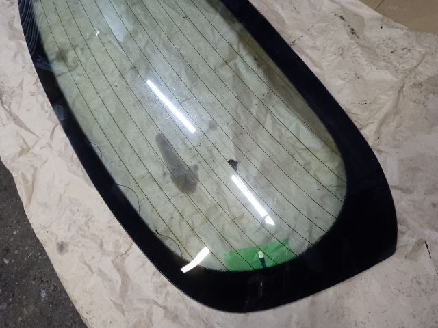 bontott FORD FIESTA VII Hátsó Szélvédő