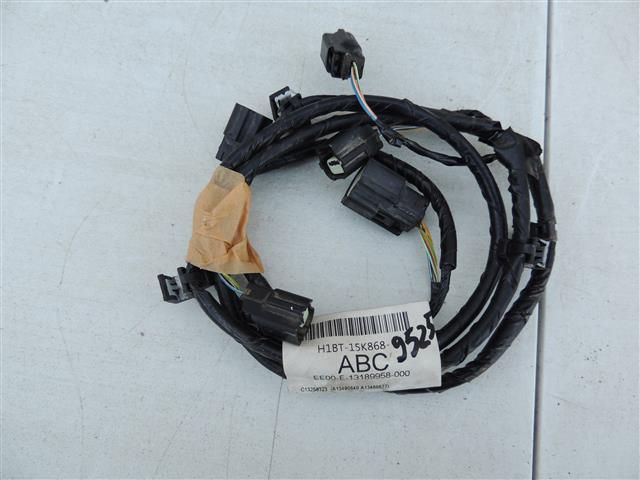 bontott FORD FIESTA VII Hátsó Tolatóradar Kábelköteg