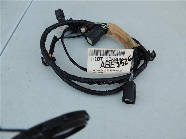 bontott FORD FIESTA VII Hátsó Tolatóradar Kábelköteg