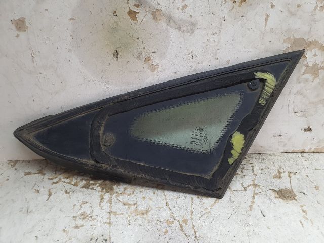 bontott FORD FIESTA VII Jobb A Oszlop Oldalablak Üveg