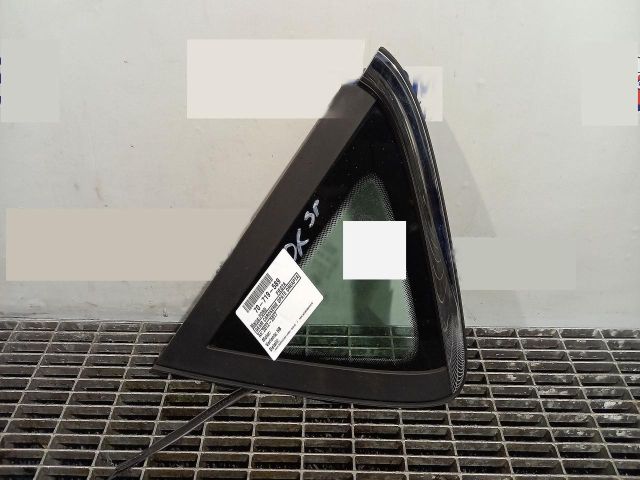 bontott FORD FIESTA VII Jobb C Oszlop