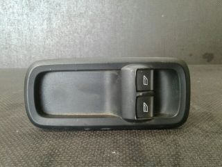 bontott FORD FIESTA VII Jobb első Ablakemelő Kapcsoló