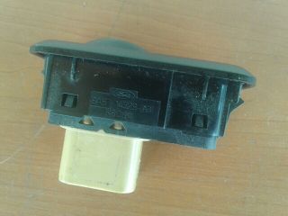 bontott FORD FIESTA VII Jobb első Ablakemelő Kapcsoló