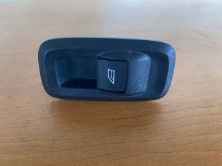 bontott FORD FIESTA VII Jobb első Ablakemelő Kapcsoló