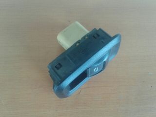 bontott FORD FIESTA VII Jobb első Ablakemelő Kapcsoló