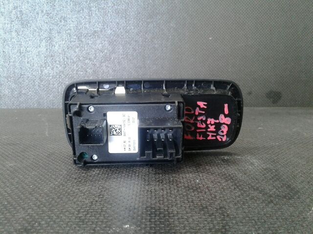 bontott FORD FIESTA VII Jobb első Ablakemelő Kapcsoló