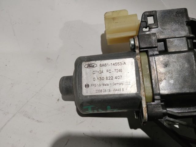 bontott FORD FIESTA VII Jobb első Ablakemelő Motor