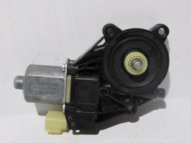 bontott FORD FIESTA VII Jobb első Ablakemelő Motor