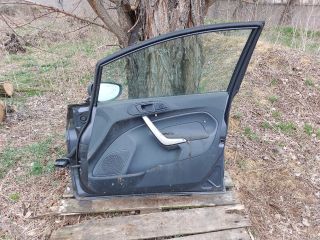 bontott FORD FIESTA VII Jobb első Ajtó (Részeivel)
