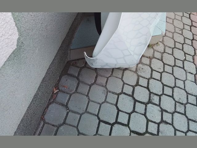 bontott FORD FIESTA VII Jobb első Ajtó (Részeivel)