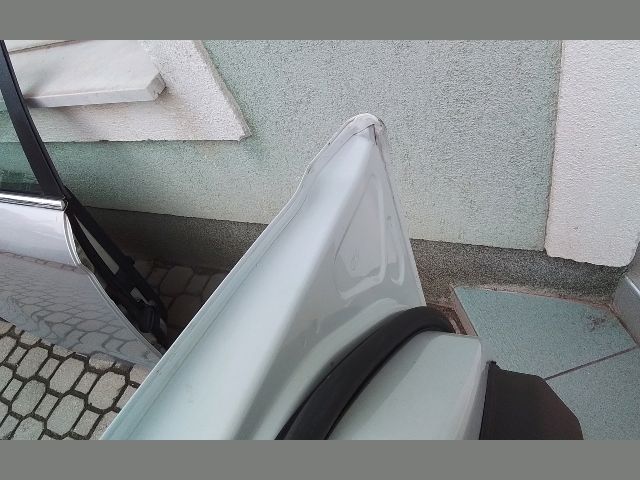 bontott FORD FIESTA VII Jobb első Ajtó (Részeivel)