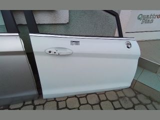 bontott FORD FIESTA VII Jobb első Ajtó (Részeivel)