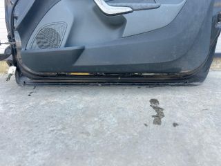 bontott FORD FIESTA VII Jobb első Ajtó (Üres lemez)