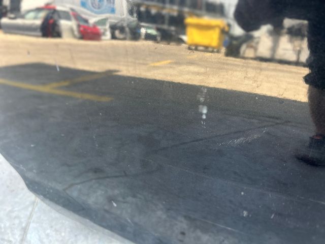 bontott FORD FIESTA VII Jobb első Ajtó (Üres lemez)