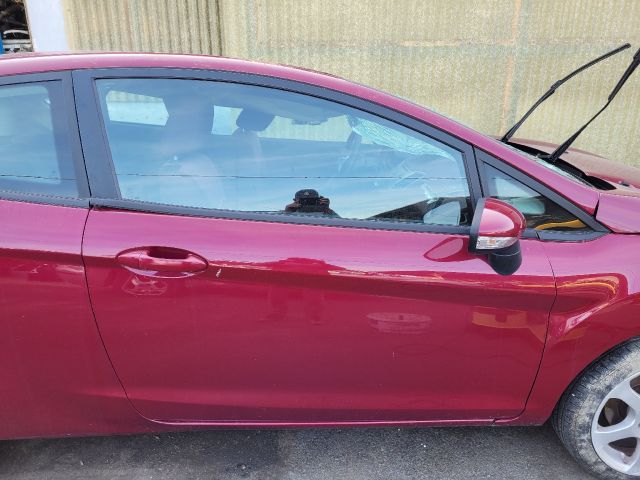 bontott FORD FIESTA VII Jobb első Felső Zsanér